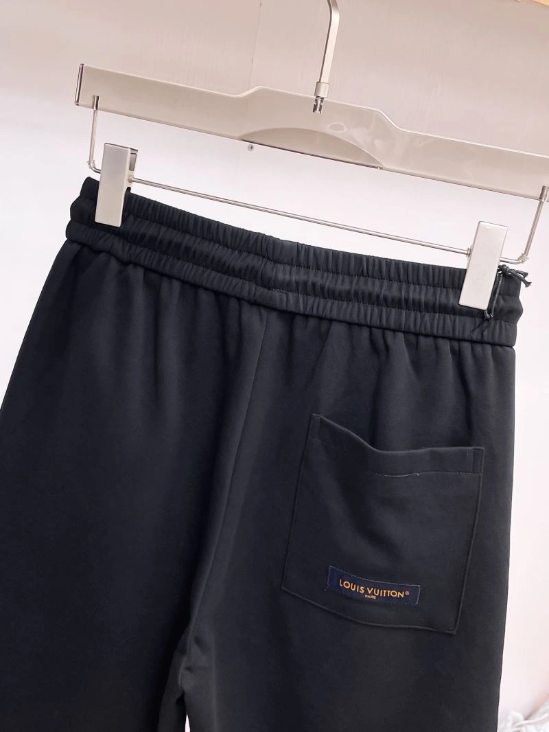 Louis Vuitton Short Pants Cozy 132697