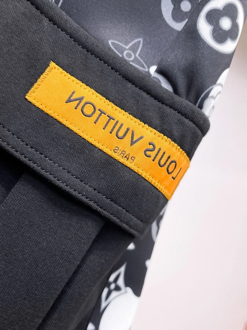 Louis Vuitton Short Pants FreshLook 132694