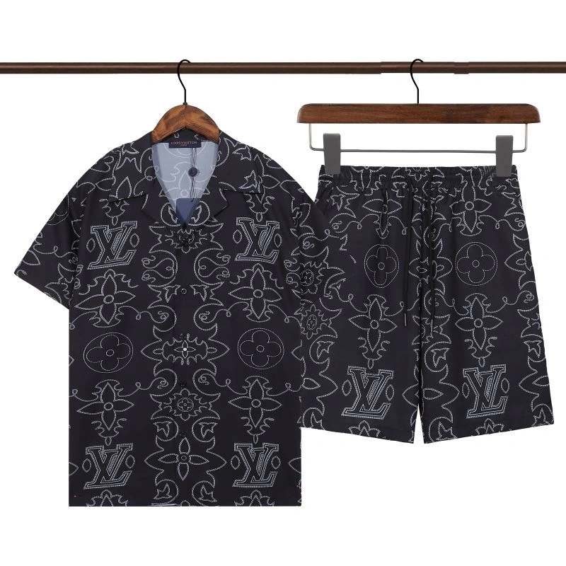 Louis Vuitton Short Suits ZipUp 132165