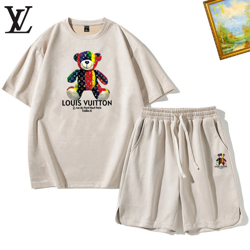 RelaxedFit Louis Vuitton Short Suits 139150