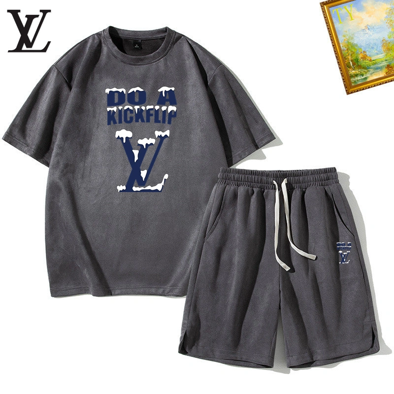 Comfortable Louis Vuitton Short Suits 139155