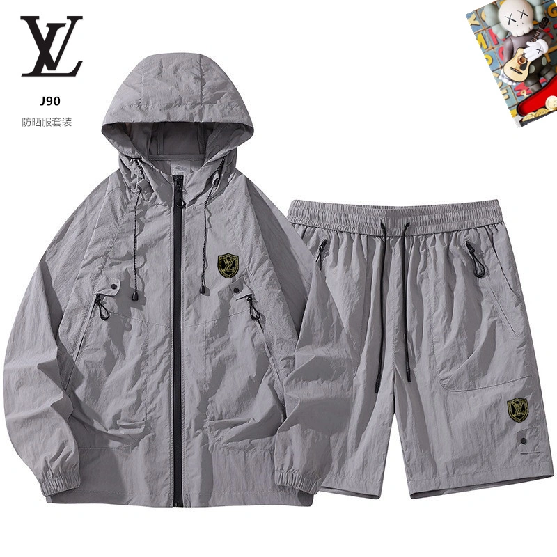 AllSeason Louis Vuitton Short Suits 132044