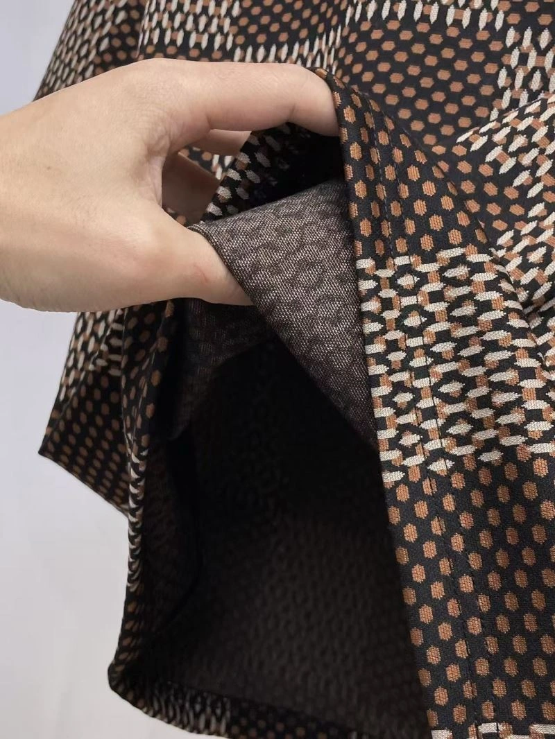 WellDesigned Louis Vuitton Short Suits 132036