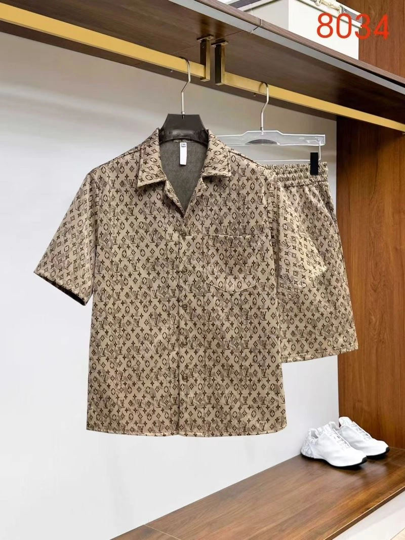 Louis Vuitton Short Suits TimelessDesign 132041