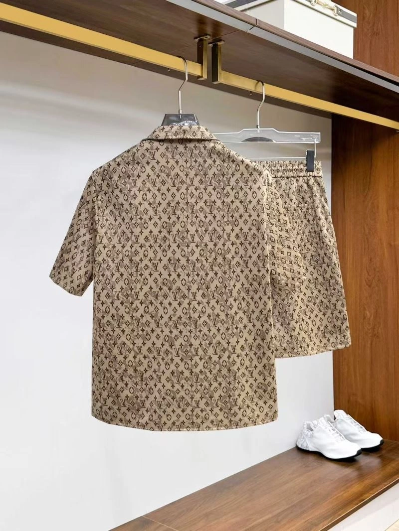 Louis Vuitton Short Suits TimelessDesign 132041