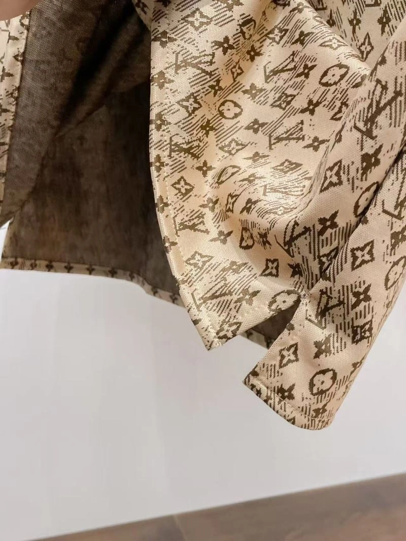 Louis Vuitton Short Suits TimelessDesign 132041