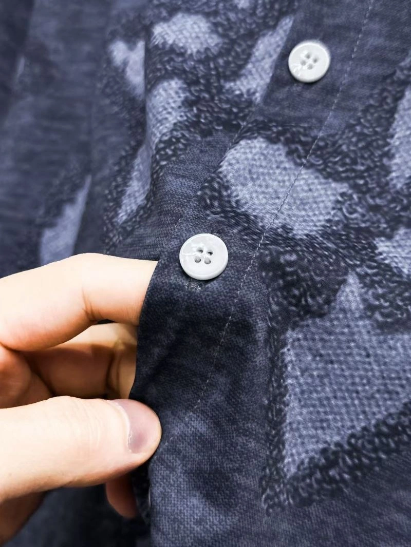 ModernLook Louis Vuitton Short Suits 132042