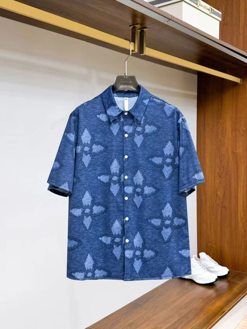 Comfortable Louis Vuitton Short Suits 132035