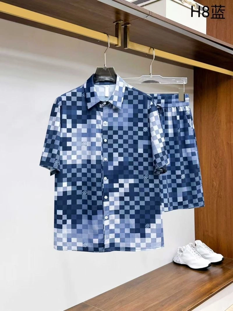 Louis Vuitton Short Suits TechFriendly 132030