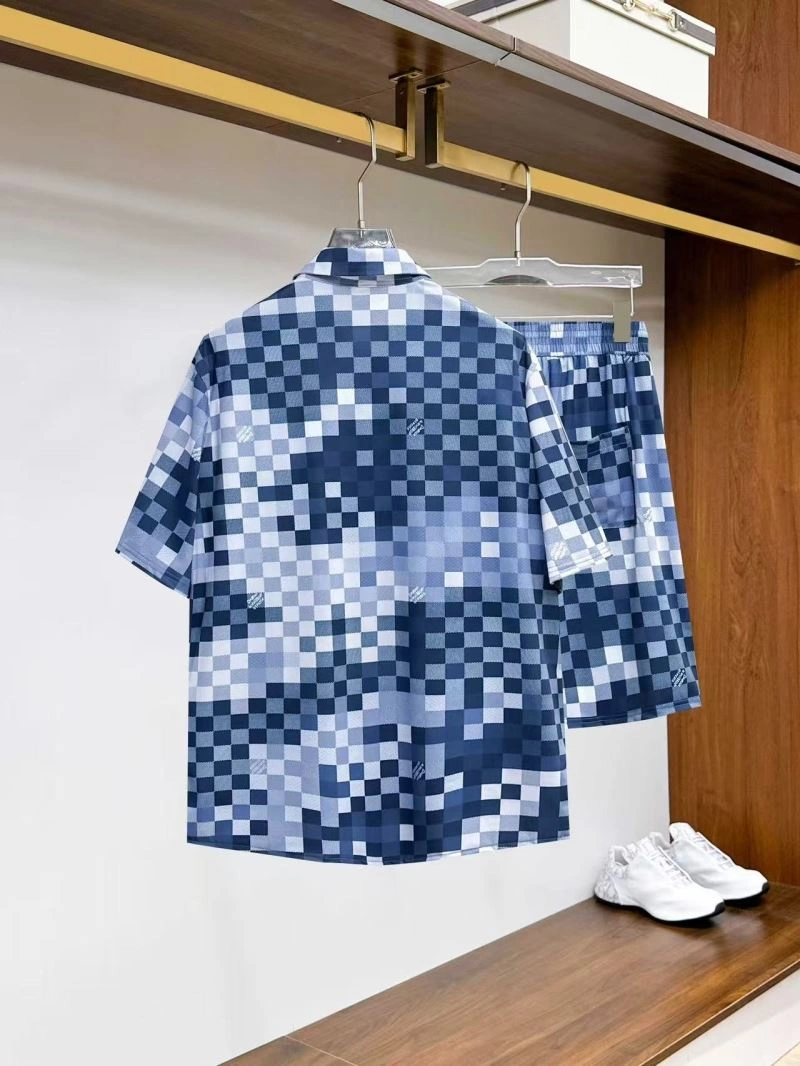Louis Vuitton Short Suits TechFriendly 132030
