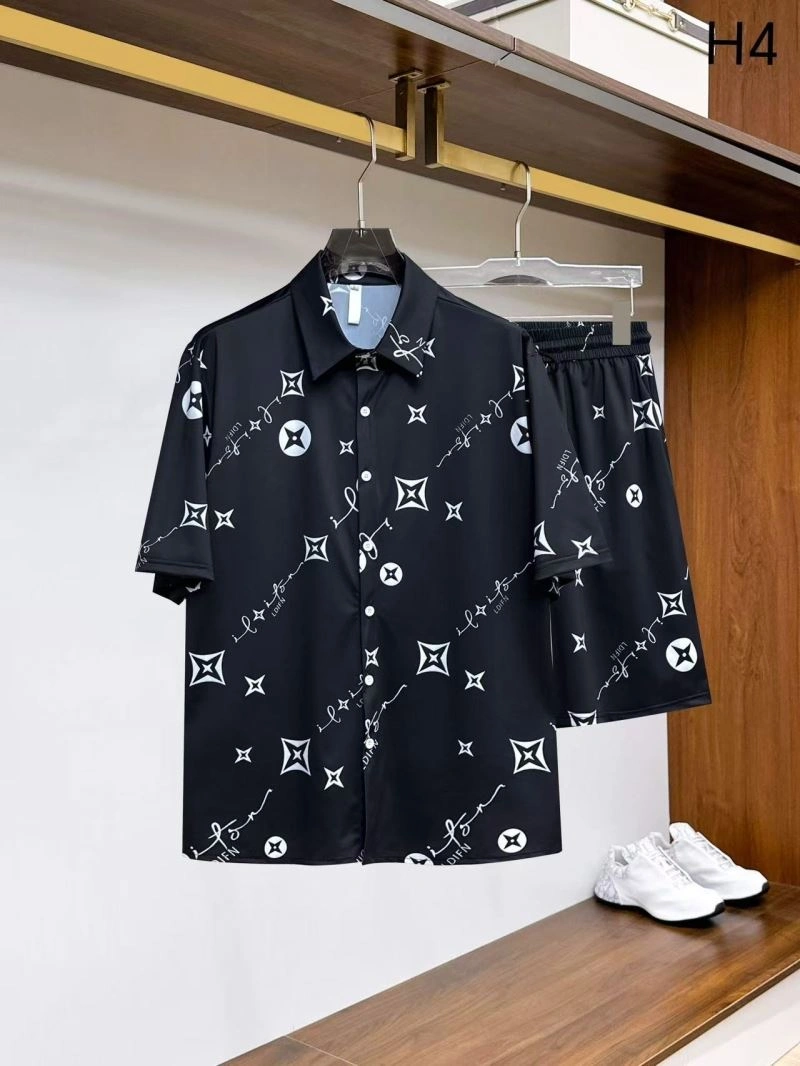Louis Vuitton Short Suits Affordable 132020