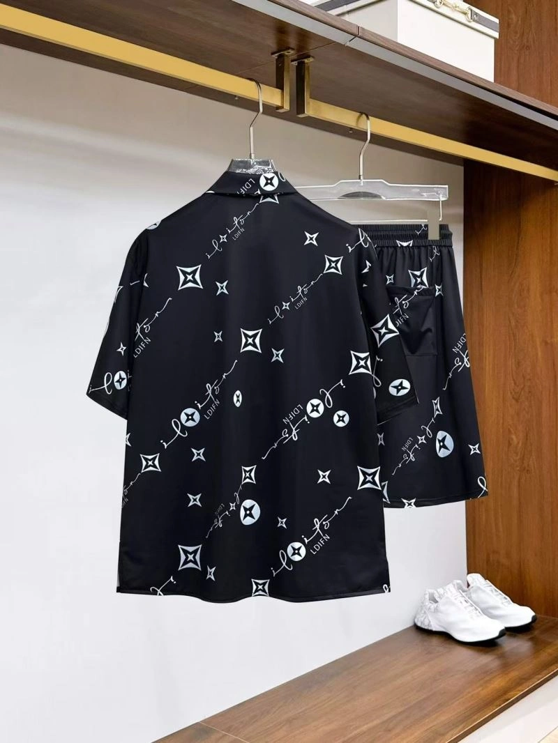 Louis Vuitton Short Suits Affordable 132020