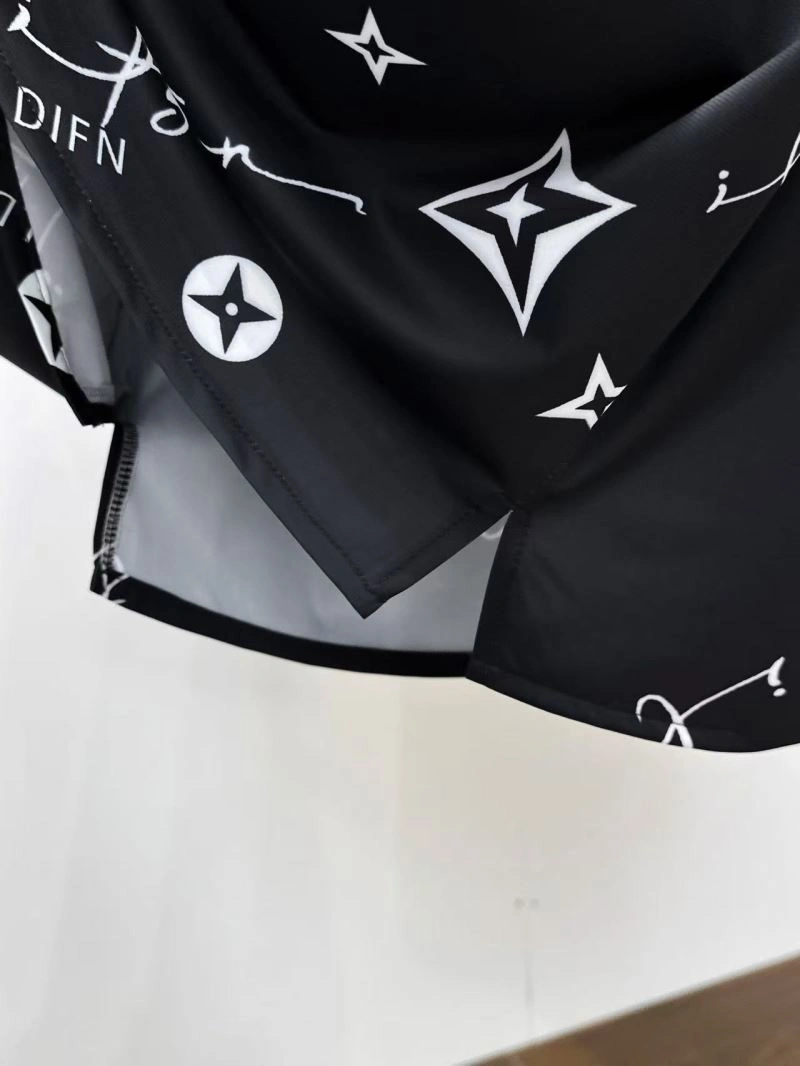 Louis Vuitton Short Suits Affordable 132020