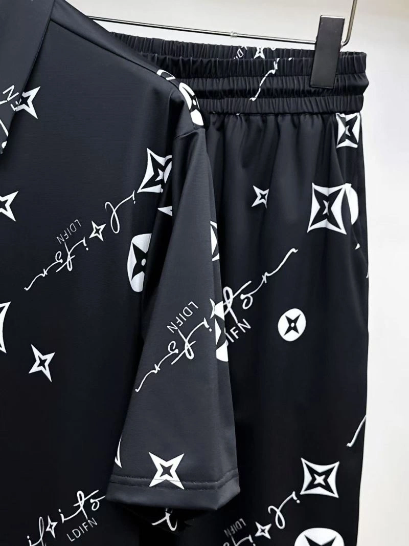 Louis Vuitton Short Suits Affordable 132020