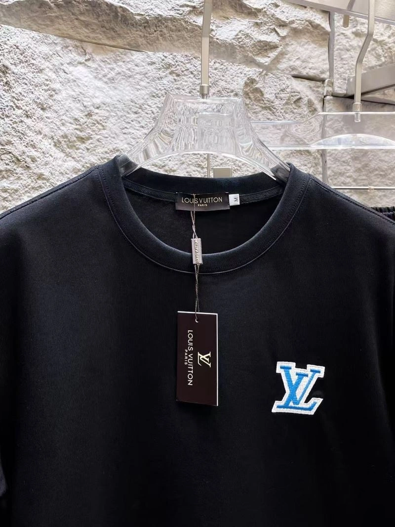 EasyCare Louis Vuitton Short Suits 132023
