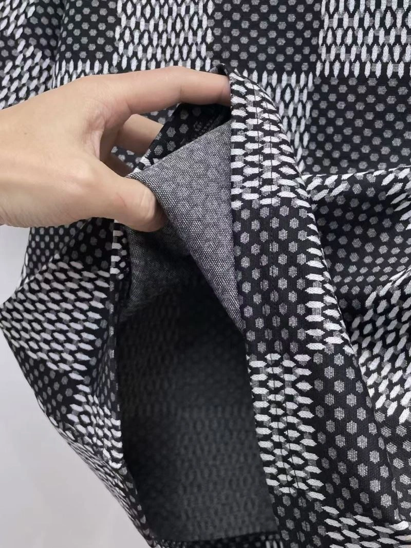 Louis Vuitton Short Suits Modern 132054