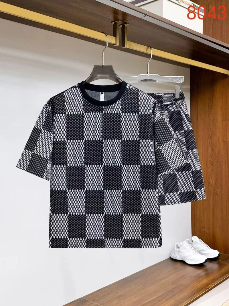 Louis Vuitton Short Suits Modern 132054