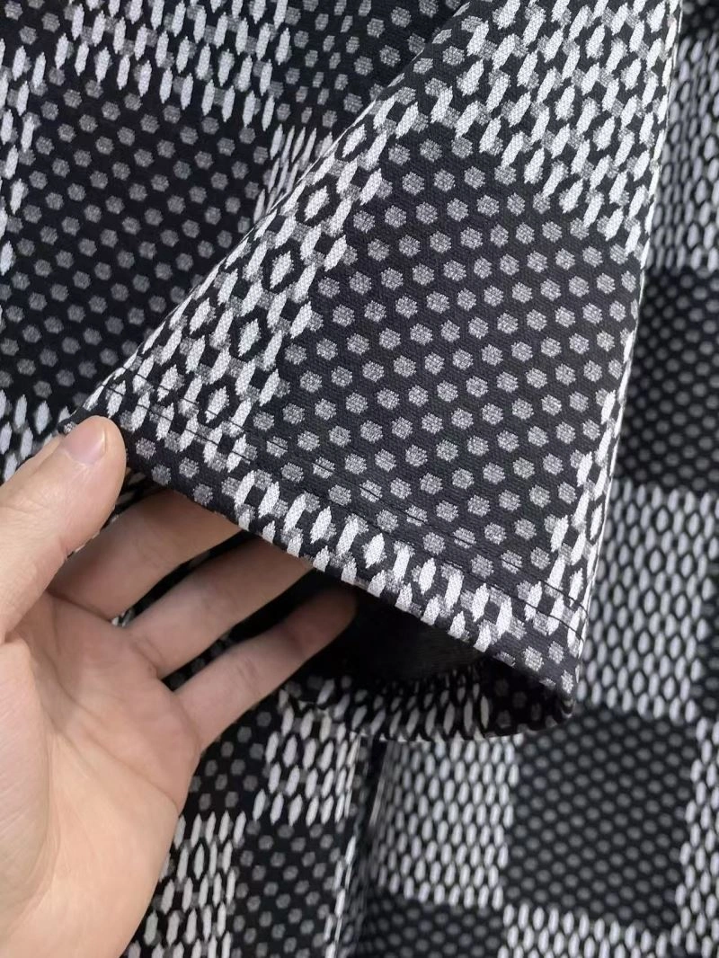 Louis Vuitton Short Suits Modern 132054