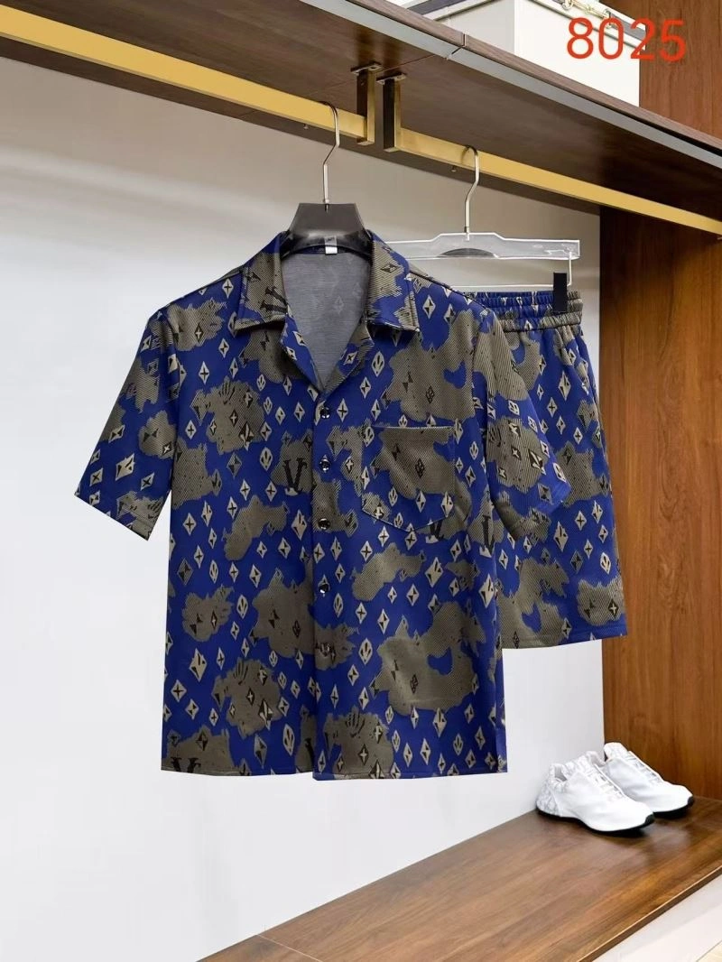 Affordable Louis Vuitton Short Suits 132025