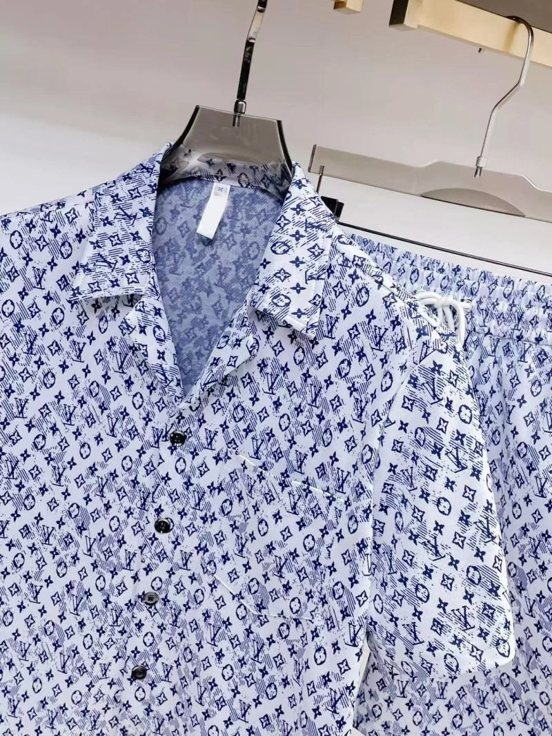 Classic Louis Vuitton Short Suits 132027