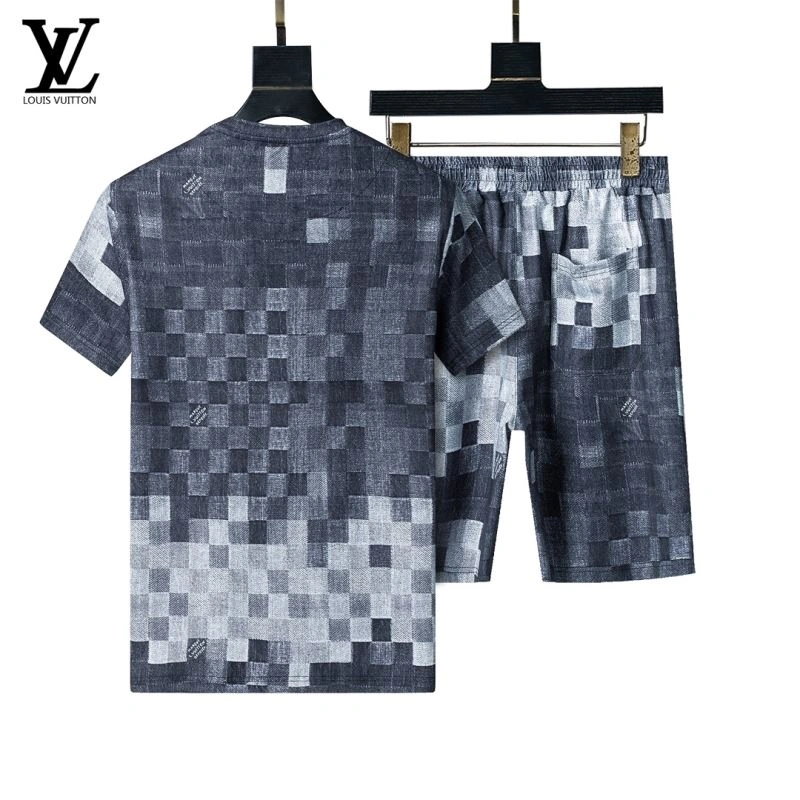 Louis Vuitton Short Suits Upgraded 138516