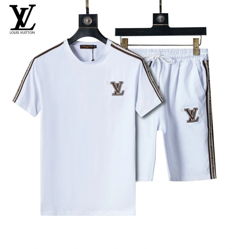 Stretchable Louis Vuitton Short Suits 138550
