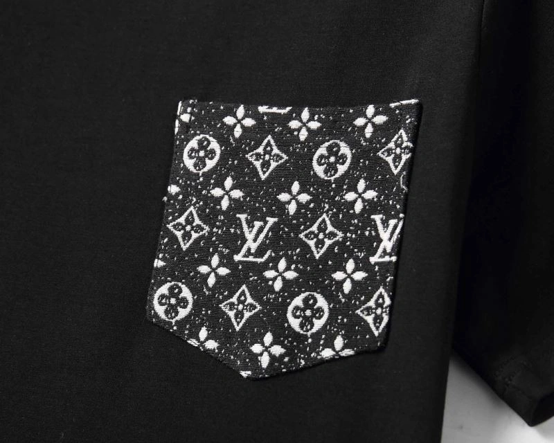 OnTrend Louis Vuitton Short Suits 138507