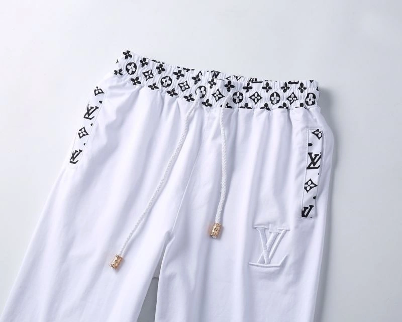 Louis Vuitton Short Suits Practical 138510
