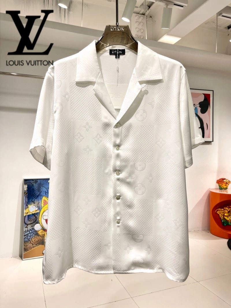 Louis Vuitton Short Suits ComfortFit 131984