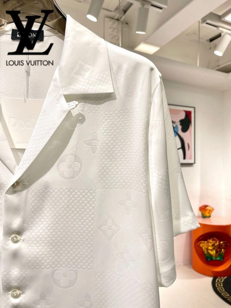 Louis Vuitton Short Suits ComfortFit 131984