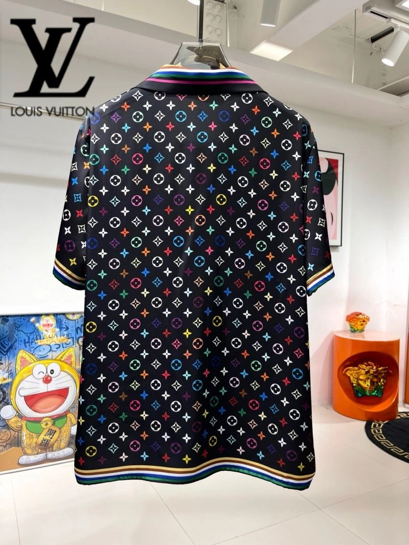 Functional Louis Vuitton Short Suits 131989