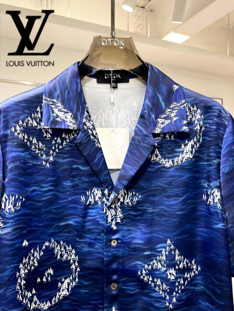 SmartChoice Louis Vuitton Short Suits 131980
