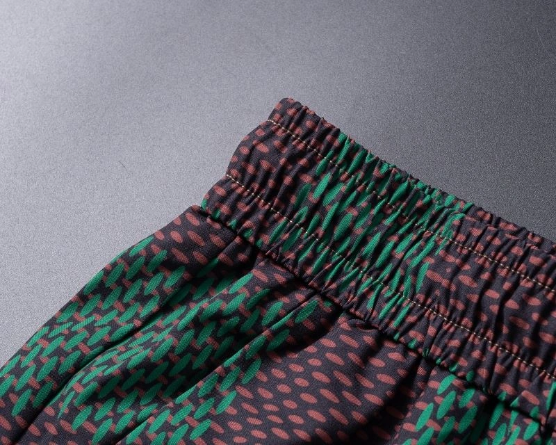 Youthful Louis Vuitton Short Suits 139137