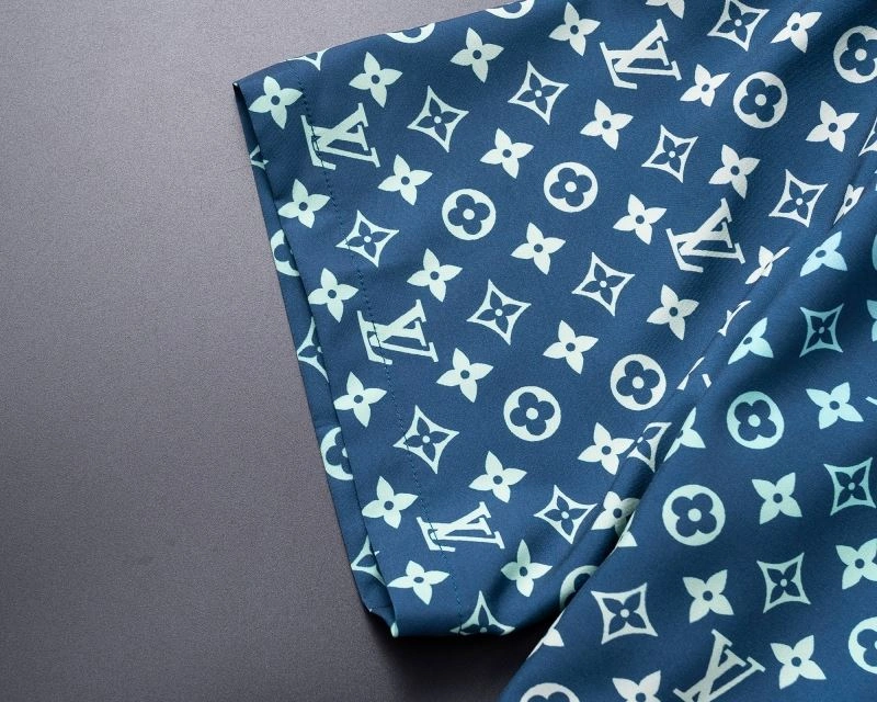 Compact Louis Vuitton Short Suits 139134
