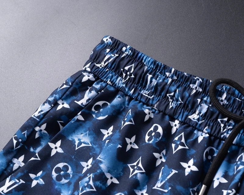 OnTrend Louis Vuitton Short Suits 139132