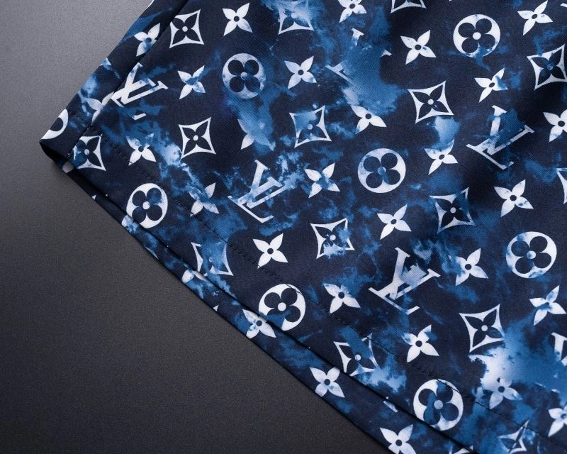 OnTrend Louis Vuitton Short Suits 139132
