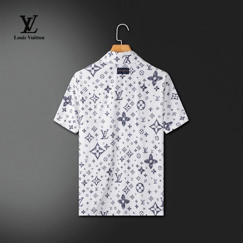 EyeCatching Louis Vuitton Short Suits 139135