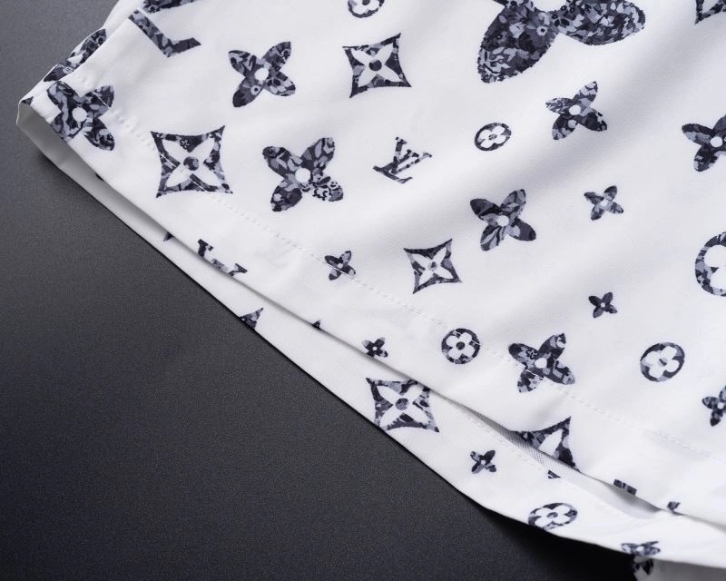 EyeCatching Louis Vuitton Short Suits 139135