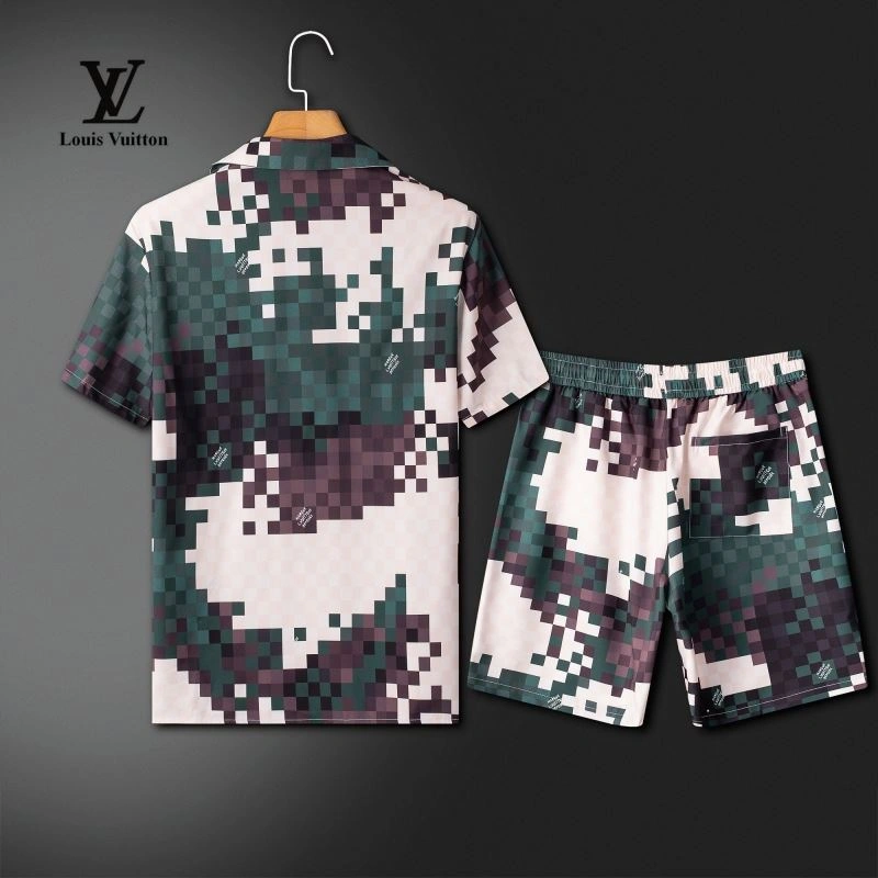 Louis Vuitton Short Suits Minimalist 139133
