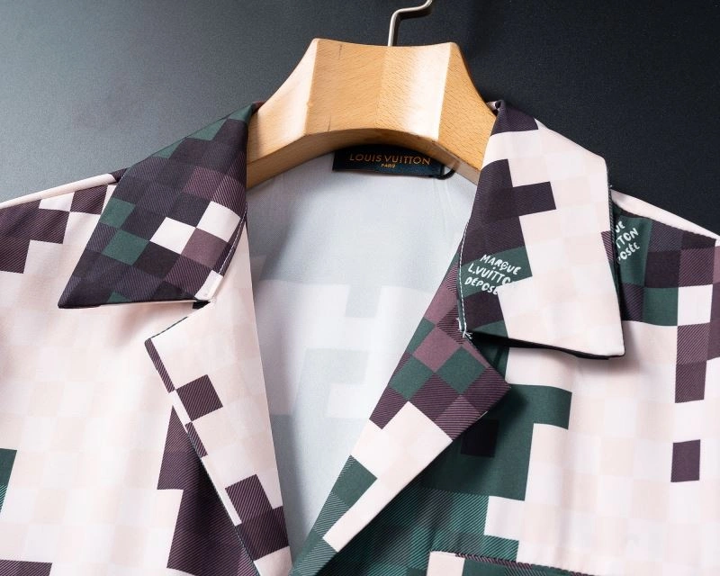 Louis Vuitton Short Suits Minimalist 139133