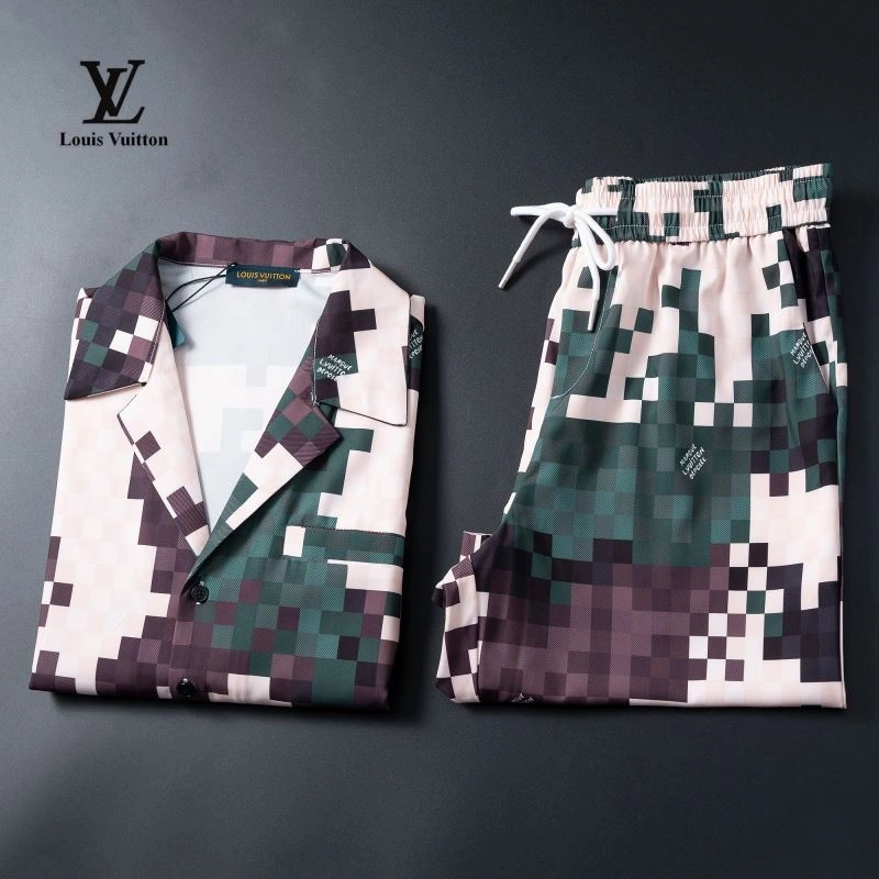 Louis Vuitton Short Suits Minimalist 139133