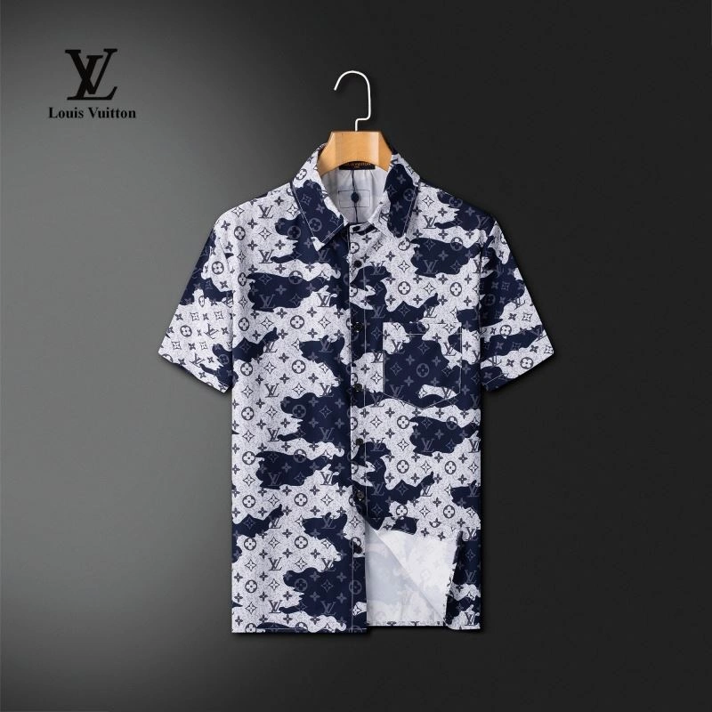 Louis Vuitton Short Suits Fashionable 139126