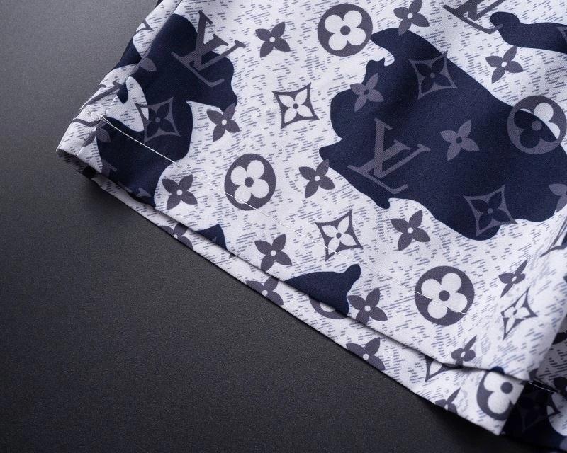 Louis Vuitton Short Suits Fashionable 139126