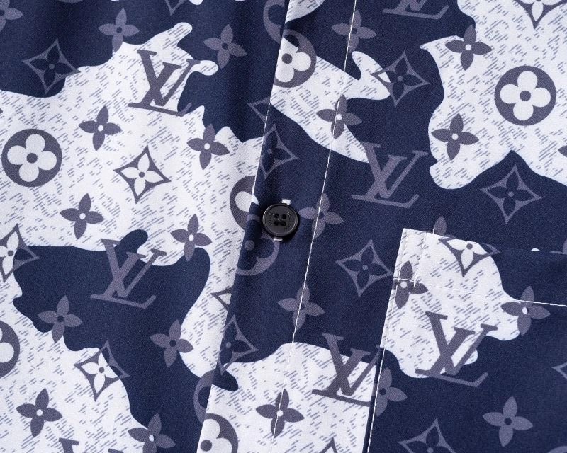 Louis Vuitton Short Suits Fashionable 139126