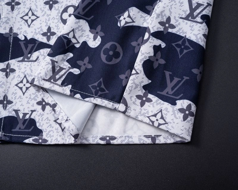 Louis Vuitton Short Suits Fashionable 139126