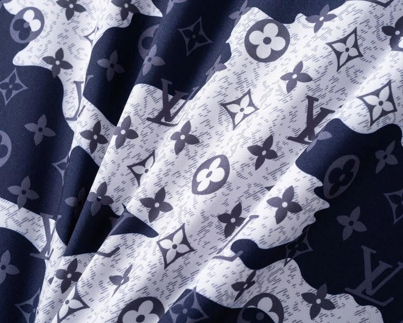 Louis Vuitton Short Suits Fashionable 139126
