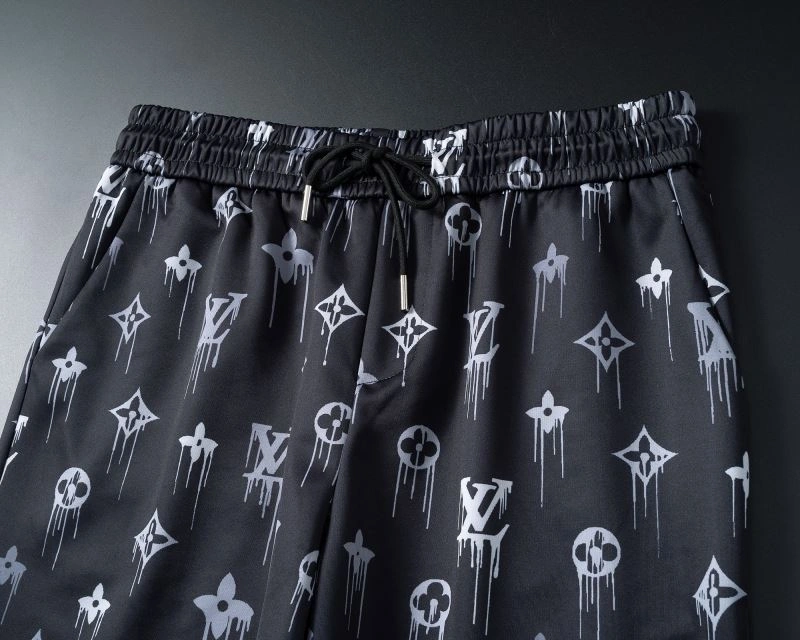 Louis Vuitton Short Suits Premium 131976