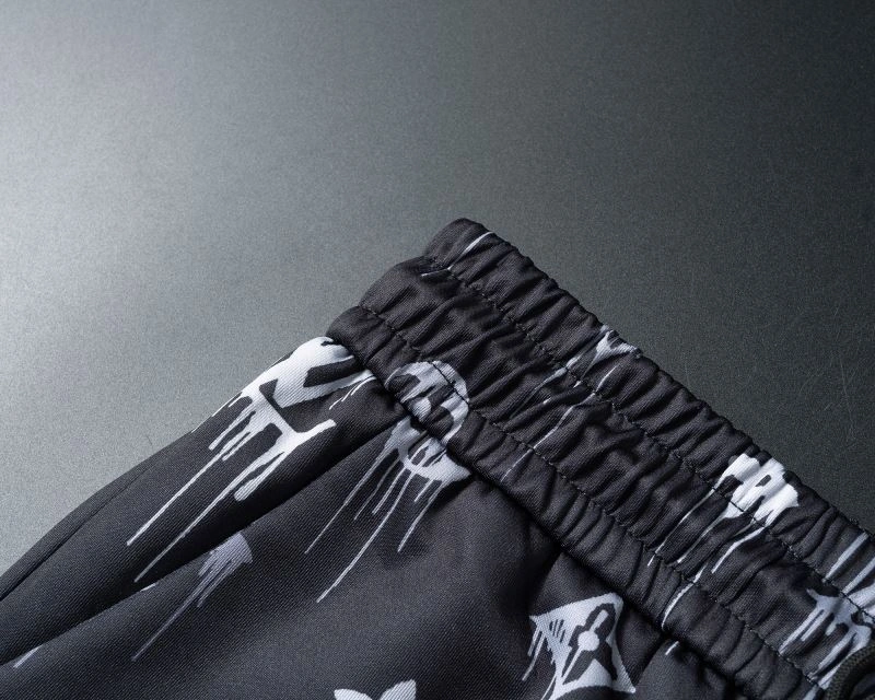 Louis Vuitton Short Suits Premium 131976