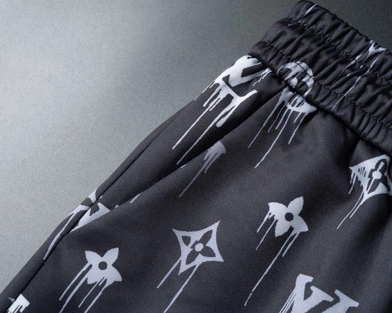 Louis Vuitton Short Suits Premium 131976