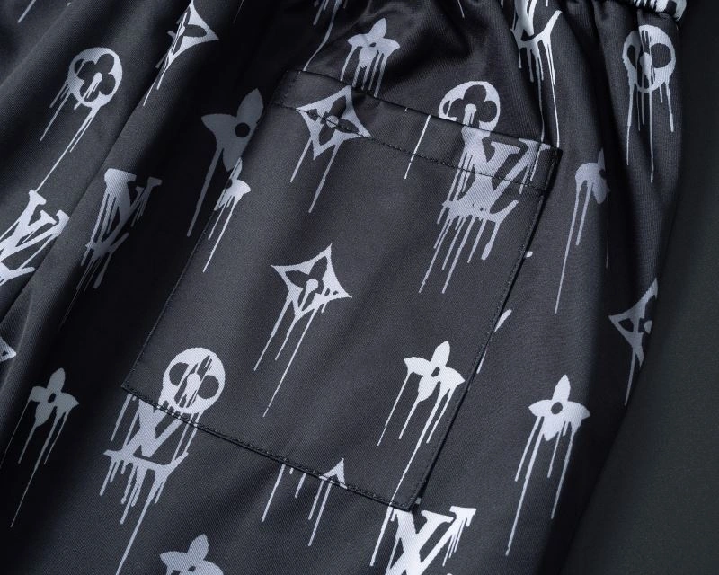 Louis Vuitton Short Suits Premium 131976